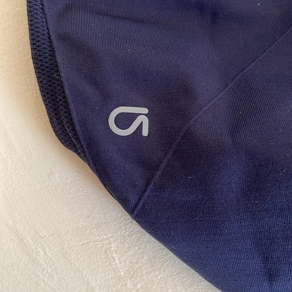 Gap Fit Motion Blue Capri Ruched Calf Athletic Leggings - Picture 5 of 5